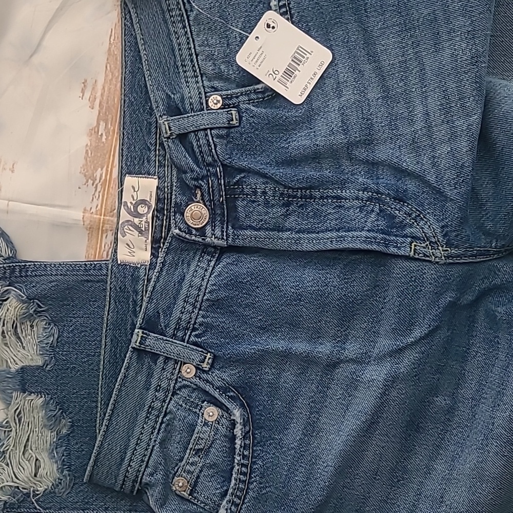 We the Free .. Free People .. sz 26 .. Distressed - Picture 3 of 4